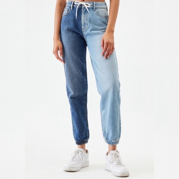 PacSun Women’s Denim Joggers Size 26 Two-Tone Light/Dark Wash - Picture 1 of 7